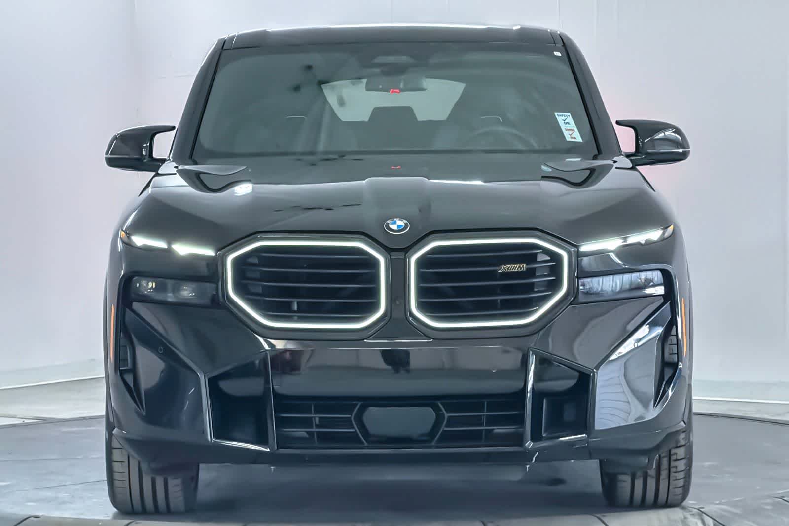 Used 2023 Black Sapphire Metallic BMW  image 10