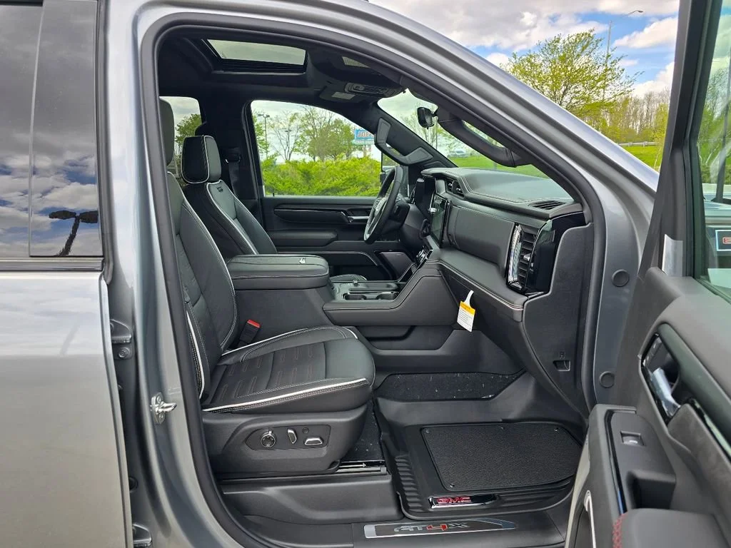 2026 GMC Sierra 2500HD AT4X - Photo 34