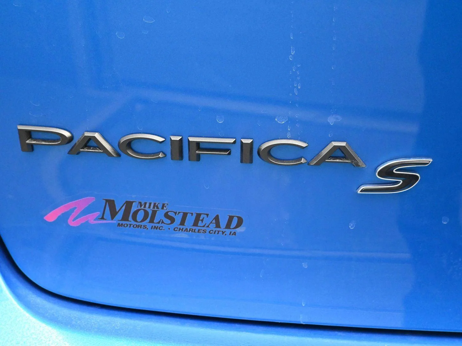 New 2026 Hydro Blue Pearl-Coat Exterior Paint Chrysler Select image 15
