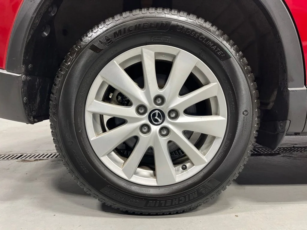 Used 2014 Red Metallic Mazda Touring image 32