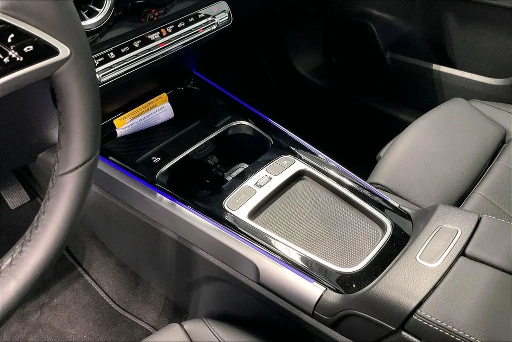 New 2026 Night Black Mercedes-Benz GLB 250 image 19
