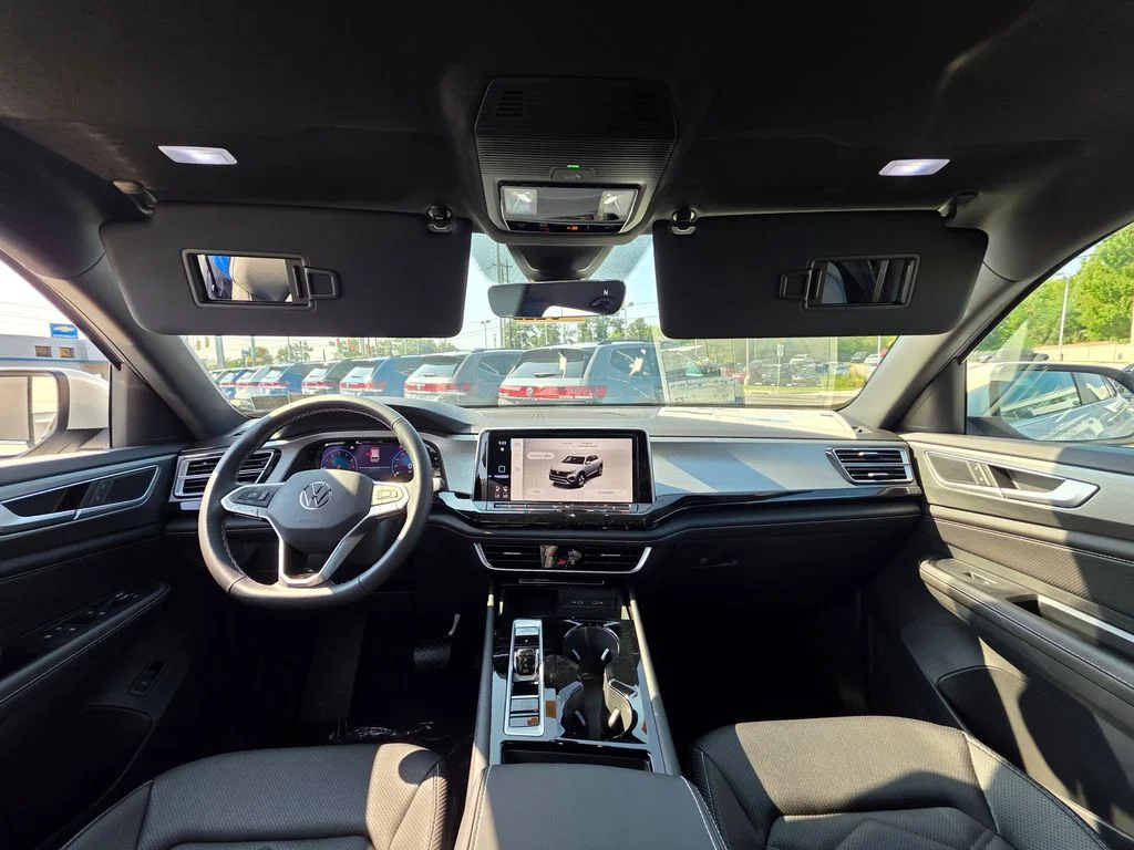 2026 Volkswagen Atlas Cross Sport SE w/Tech - Photo 32