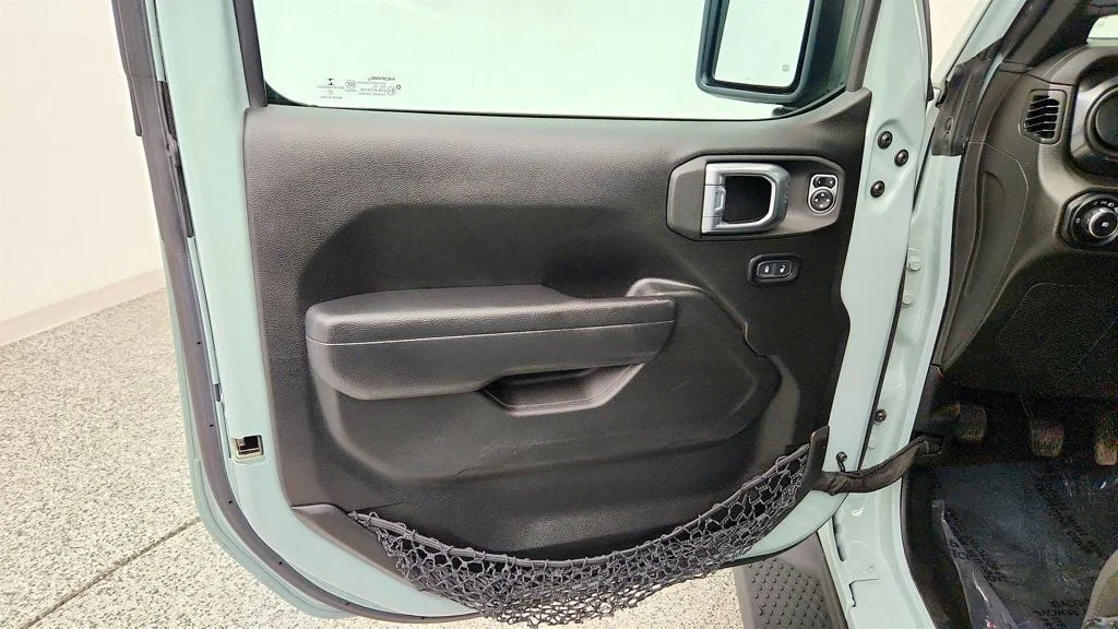 Used 2023 Earl Clearcoat Jeep Sport Altitude 4 Door 4x4 w/ Alpine Premium Audio & Trailer-Tow image 10