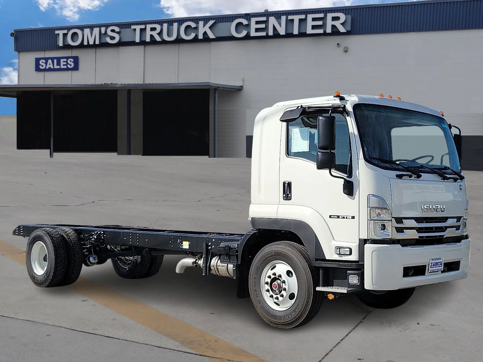 2026 Isuzu FTR's photo