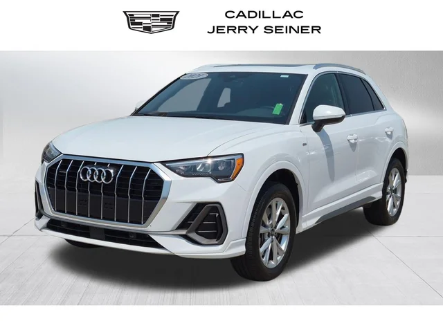 2022 Audi Q3 S line Premium