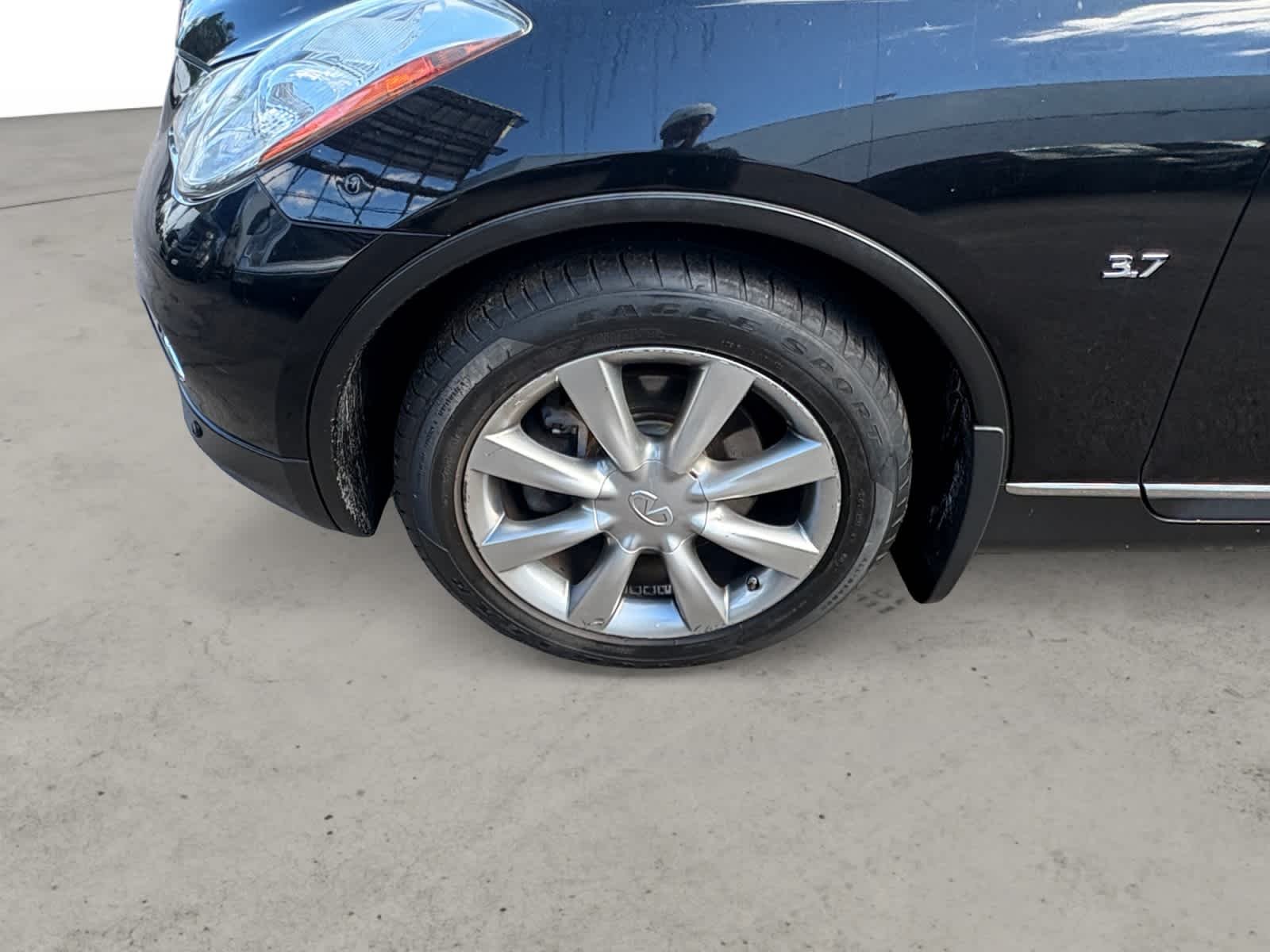 Used 2015 Black Obsidian INFINITI Journey image 9