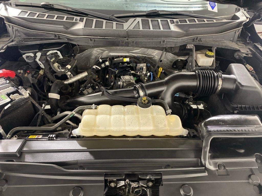 Used 2021 Agate Black Metallic Ford XL image 24