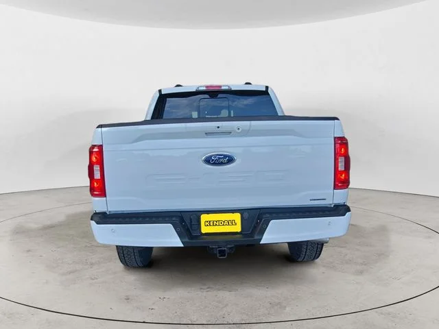 Certified Used 2023 Oxford White Ford XLT image 6