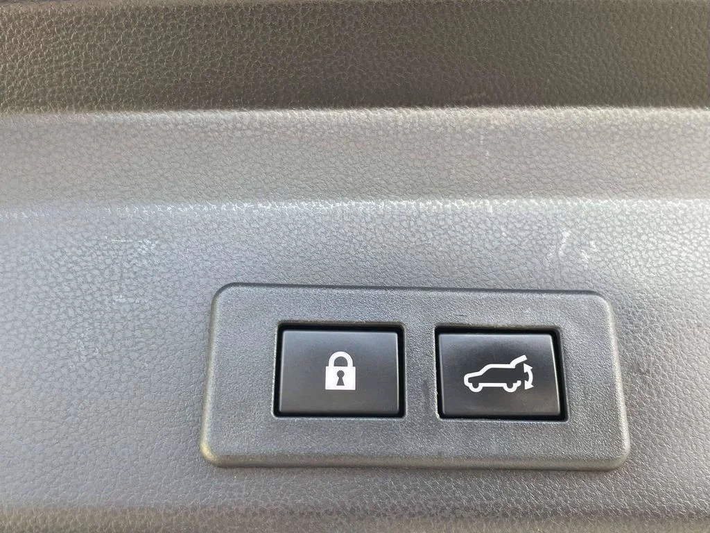 Used 2022 Red Subaru Limited image 32