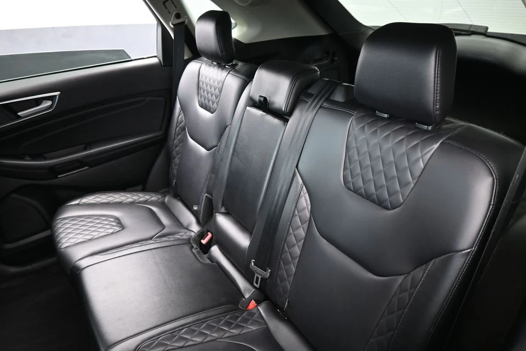Used 2024 Black Metallic Ford Titanium image 37