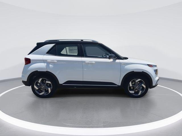 New 2026 White Hyundai SEL w/Two-Tone Roof image 9