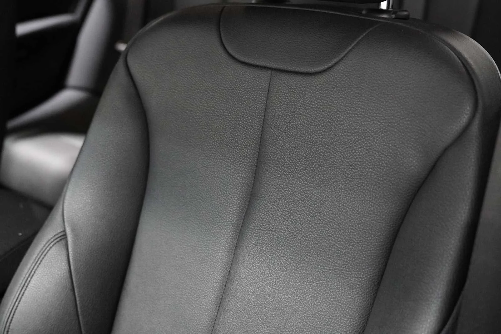 Used 2019 Glacier Silver Metallic BMW 430i image 12