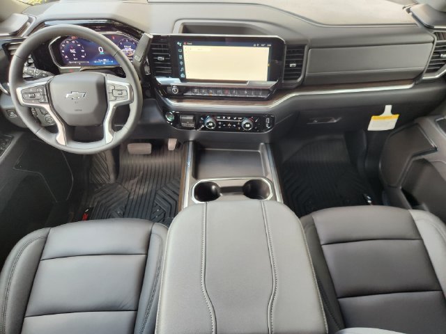 New 2026 Sterling Gray Metallic Chevrolet LT image 27