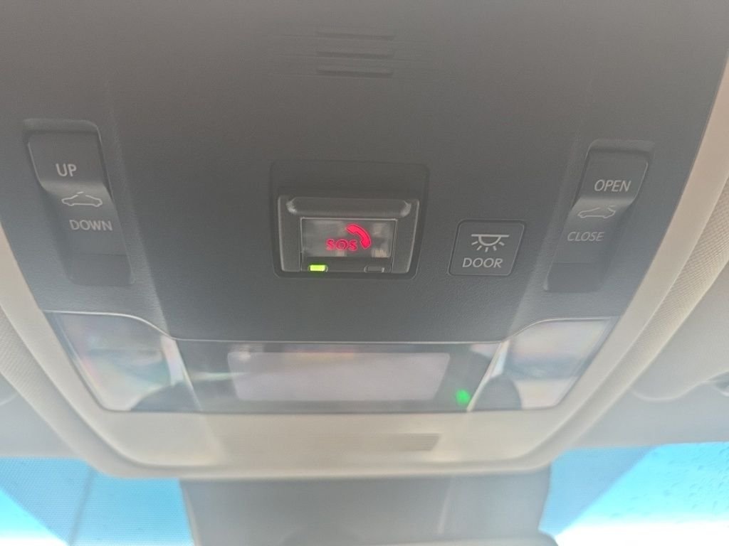 2024 Lexus ES 350 - Photo 37