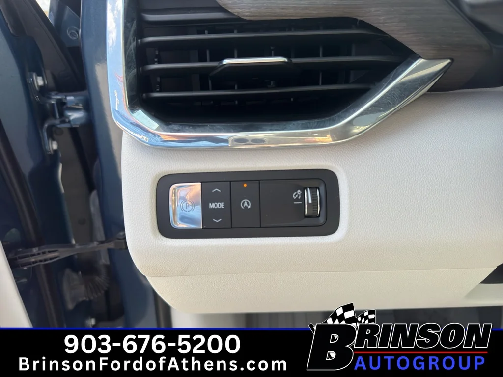 Certified Used 2025 Metallic GMC FWD Denali image 25