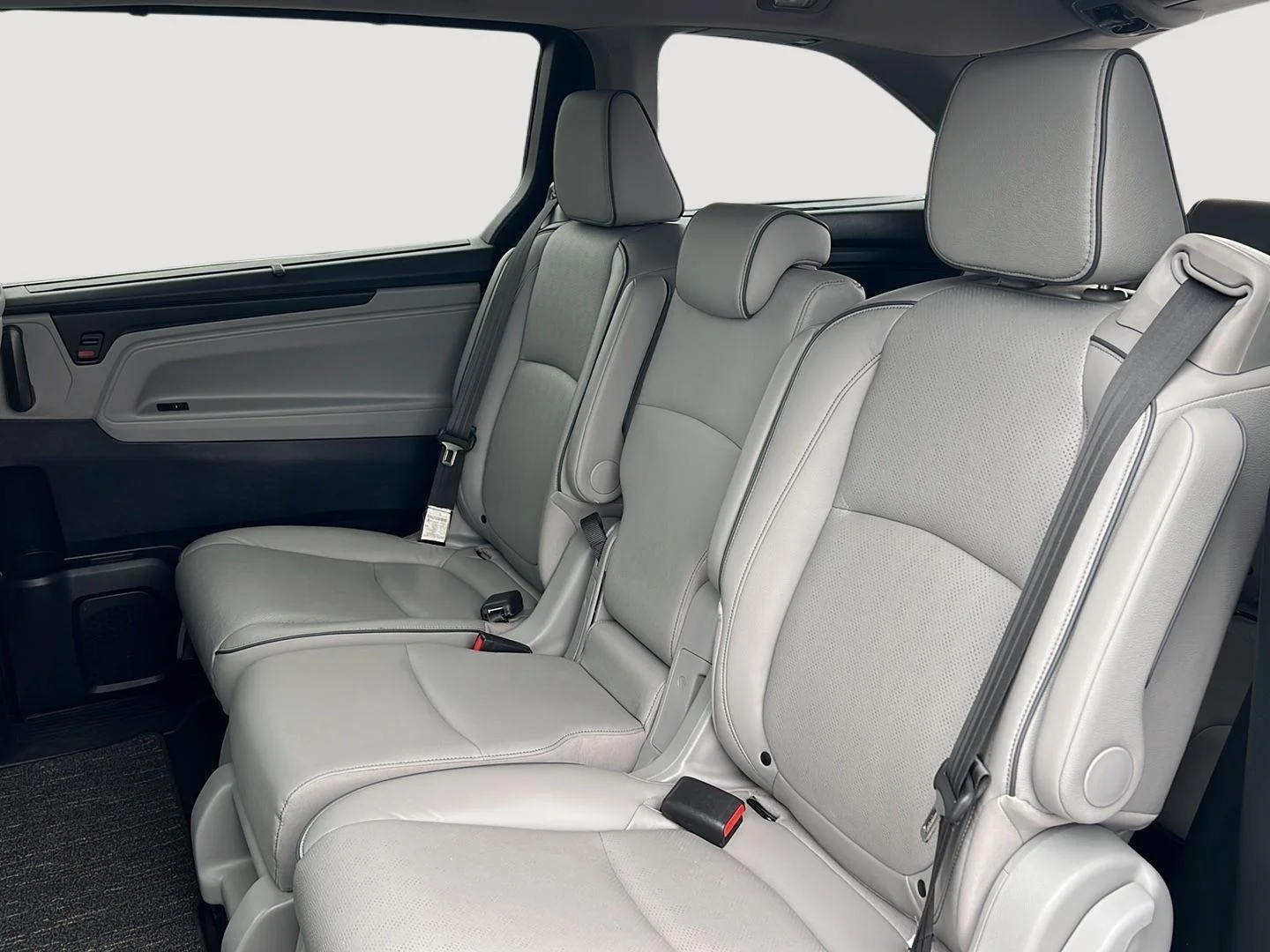 2024 Honda Odyssey Elite - Photo 17