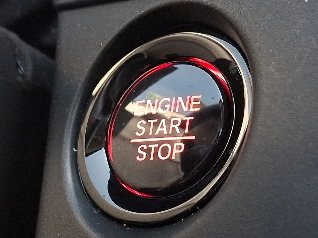 Certified Used 2025  Honda SE image 22
