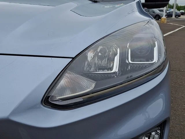Used 2022 Blue Ford SEL image 9