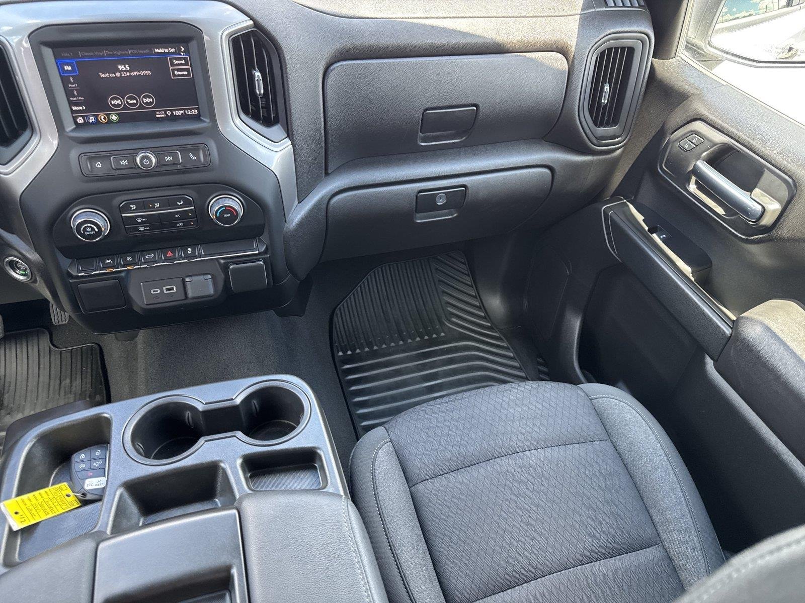 Used 2022 Summit White Chevrolet Custom image 16