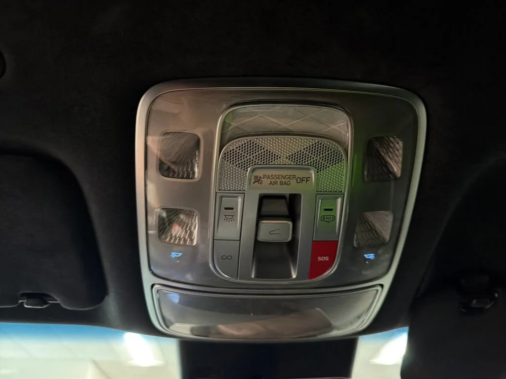 Used 2025 Savile Silver Genesis 3.5T e-SC image 21