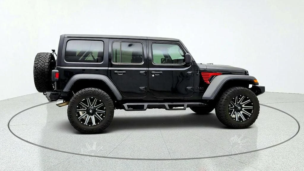 Used 2022 Black Clearcoat Jeep Unlimited Sport S 4x4 w/ Auto, Hard Top & Cold Weather Group image 4