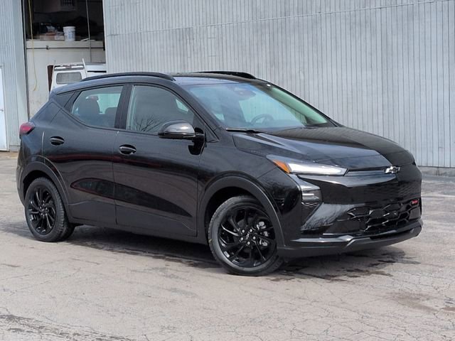 2027 Chevrolet Bolt RS - Photo 10