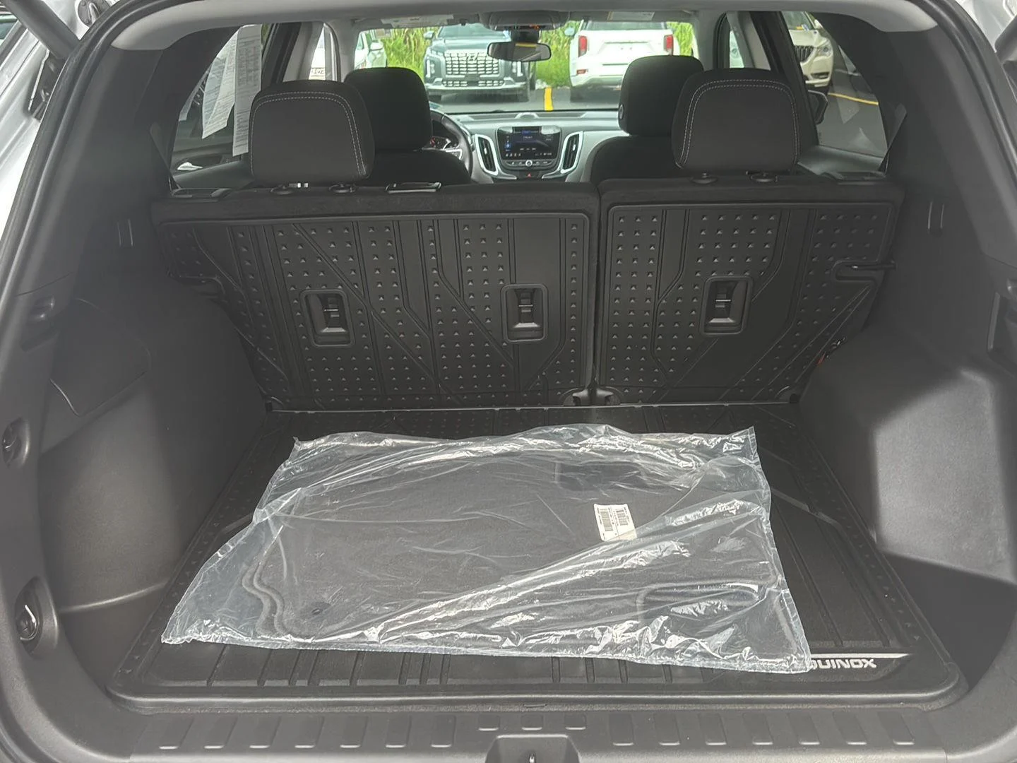 Used 2021 Silver Ice Metallic Chevrolet LT image 20