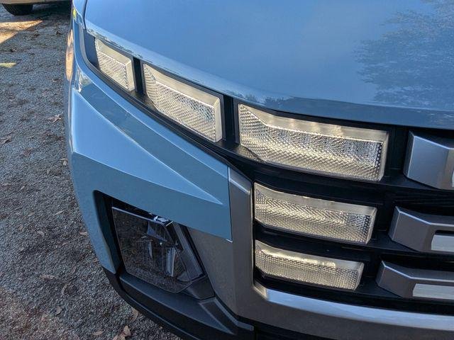 New 2026 Blue Hyundai SEL FWD image 10