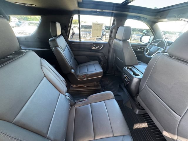 Used 2022 Summit White Chevrolet Z71 image 32