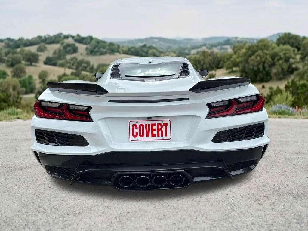 Used 2025 White Chevrolet Z06 image 8