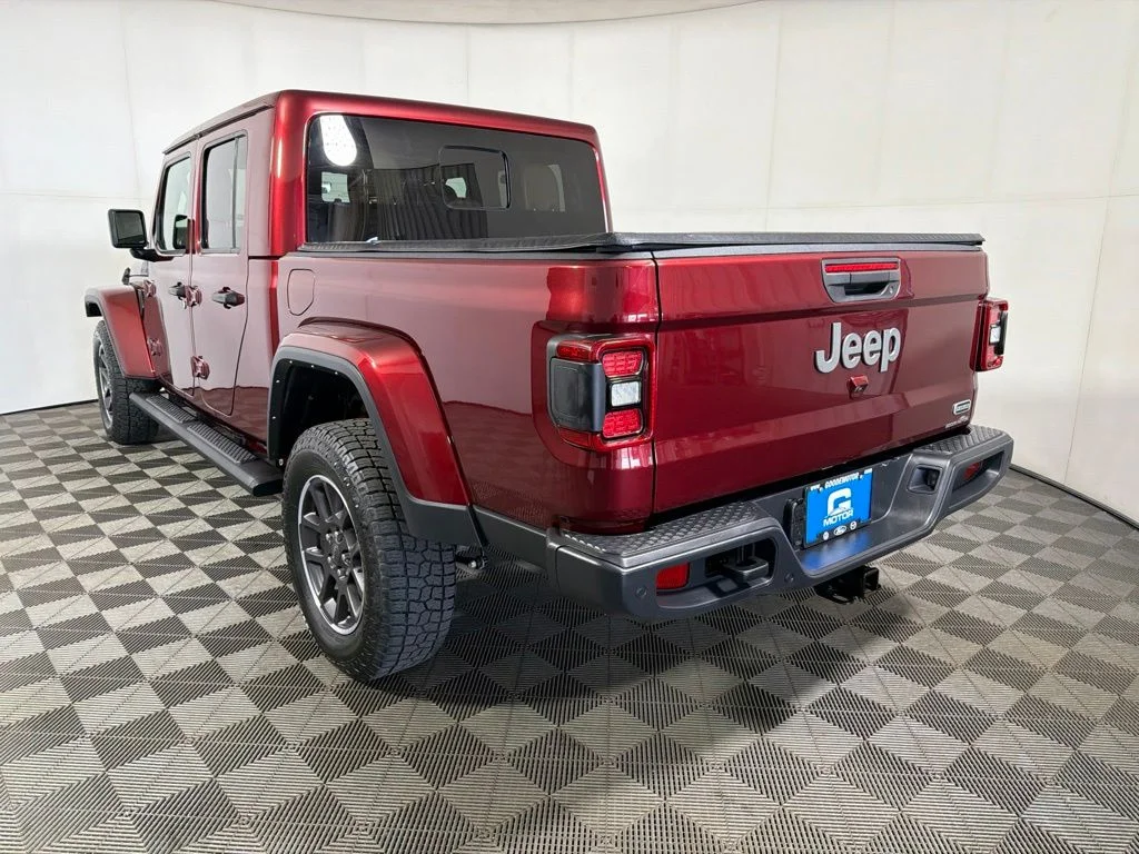 Used 2021 Red Jeep Overland image 6