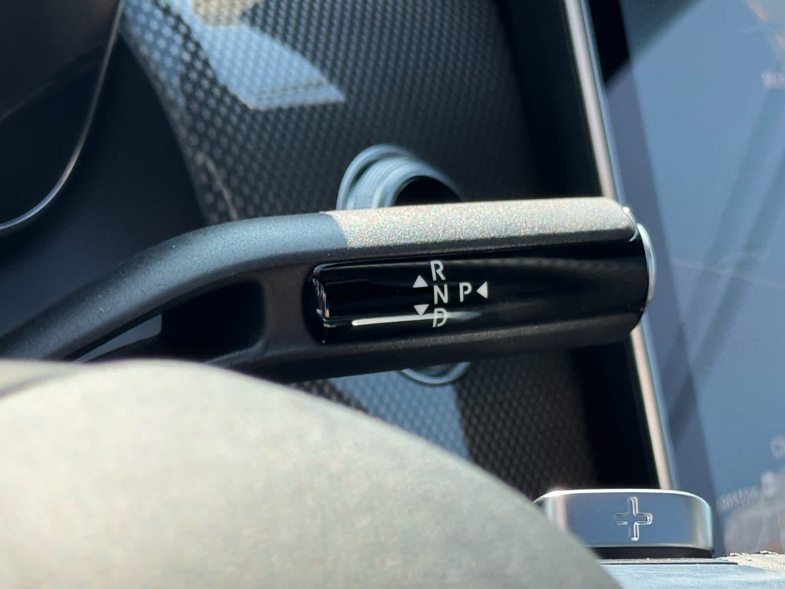 New 2027 Starling Blue Metallic Mercedes-Benz GLC 300 image 26