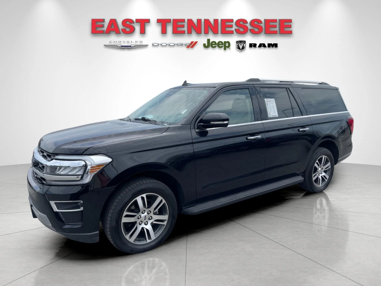 Used 2024 Black Ford Limited image 7