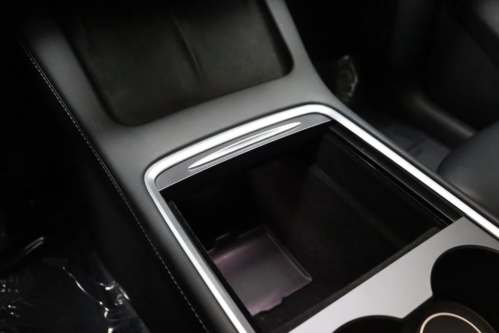 Used 2022 Deep Blue Metallic Tesla Long Range image 34