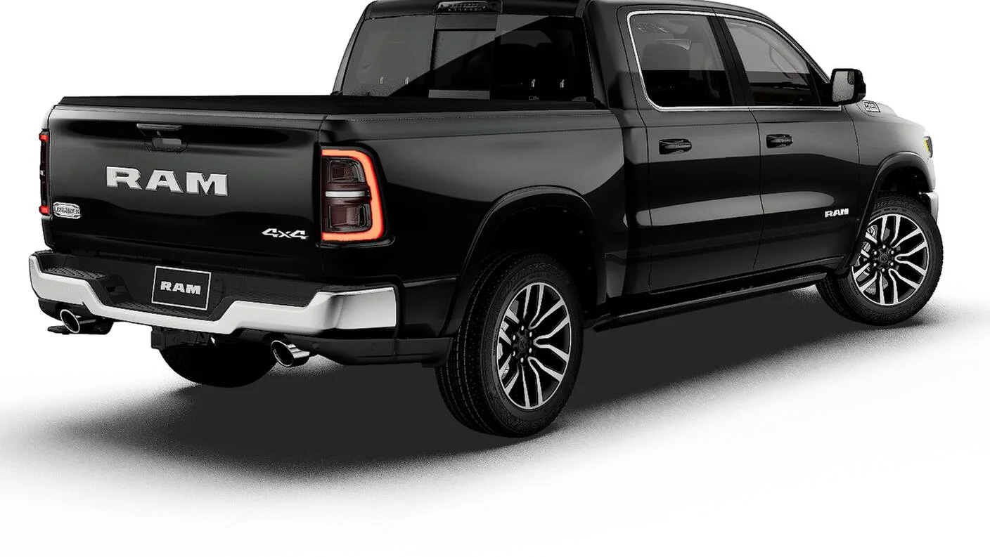New 2027 Diamond Black Crystal Pearl-Coat Exterior Paint RAM Limited image 28