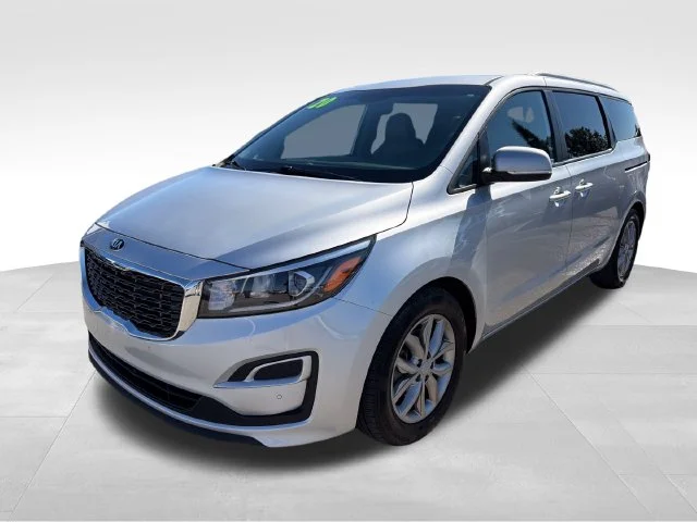Used 2020 Silver Kia EX image 3