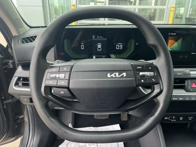 2025 Kia K4 LXS - Photo 19