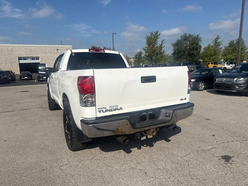 Used 2008  Toyota Limited image 18