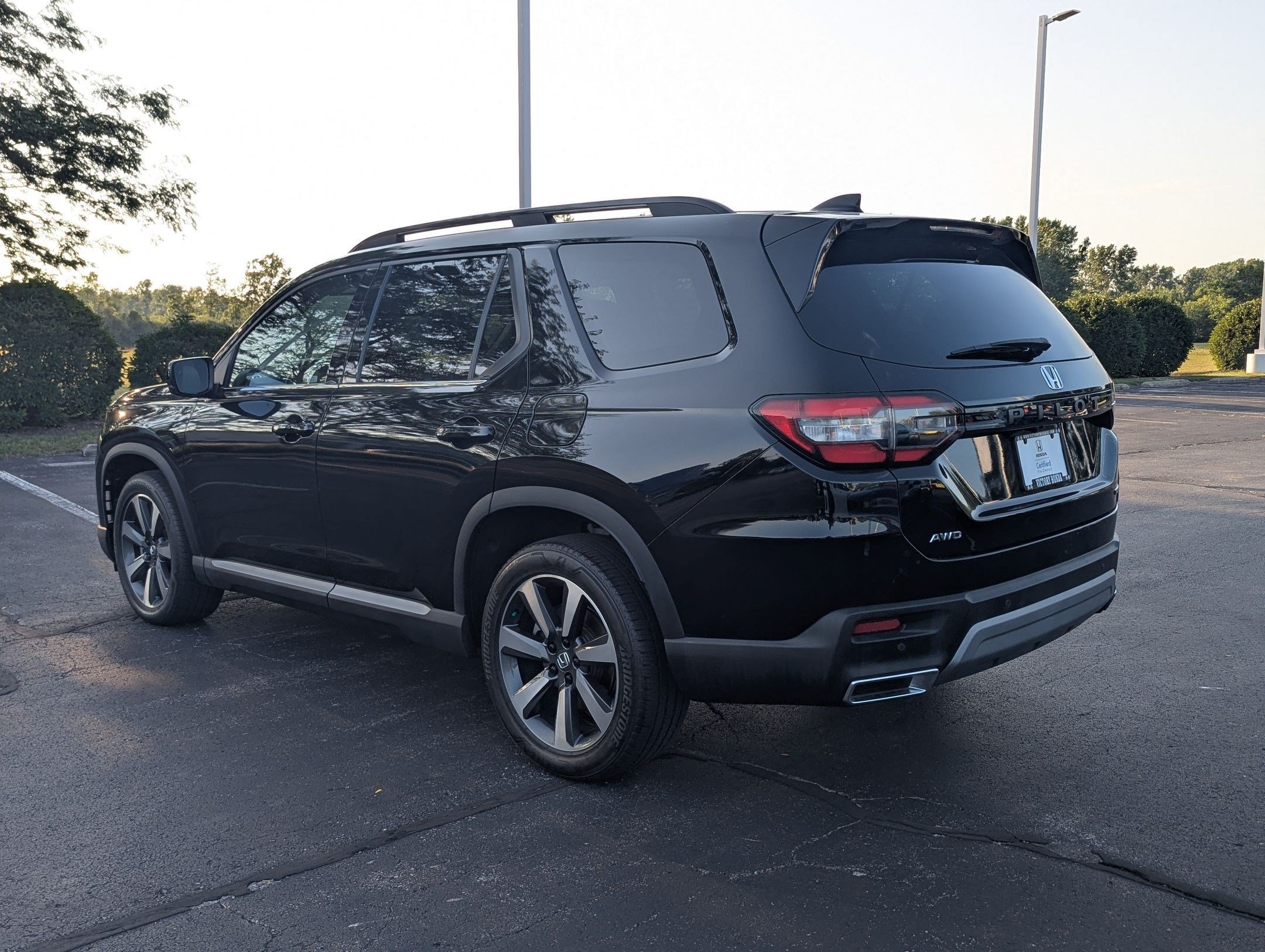 Certified Used 2023 Crystal Black Pearl Honda Touring image 42