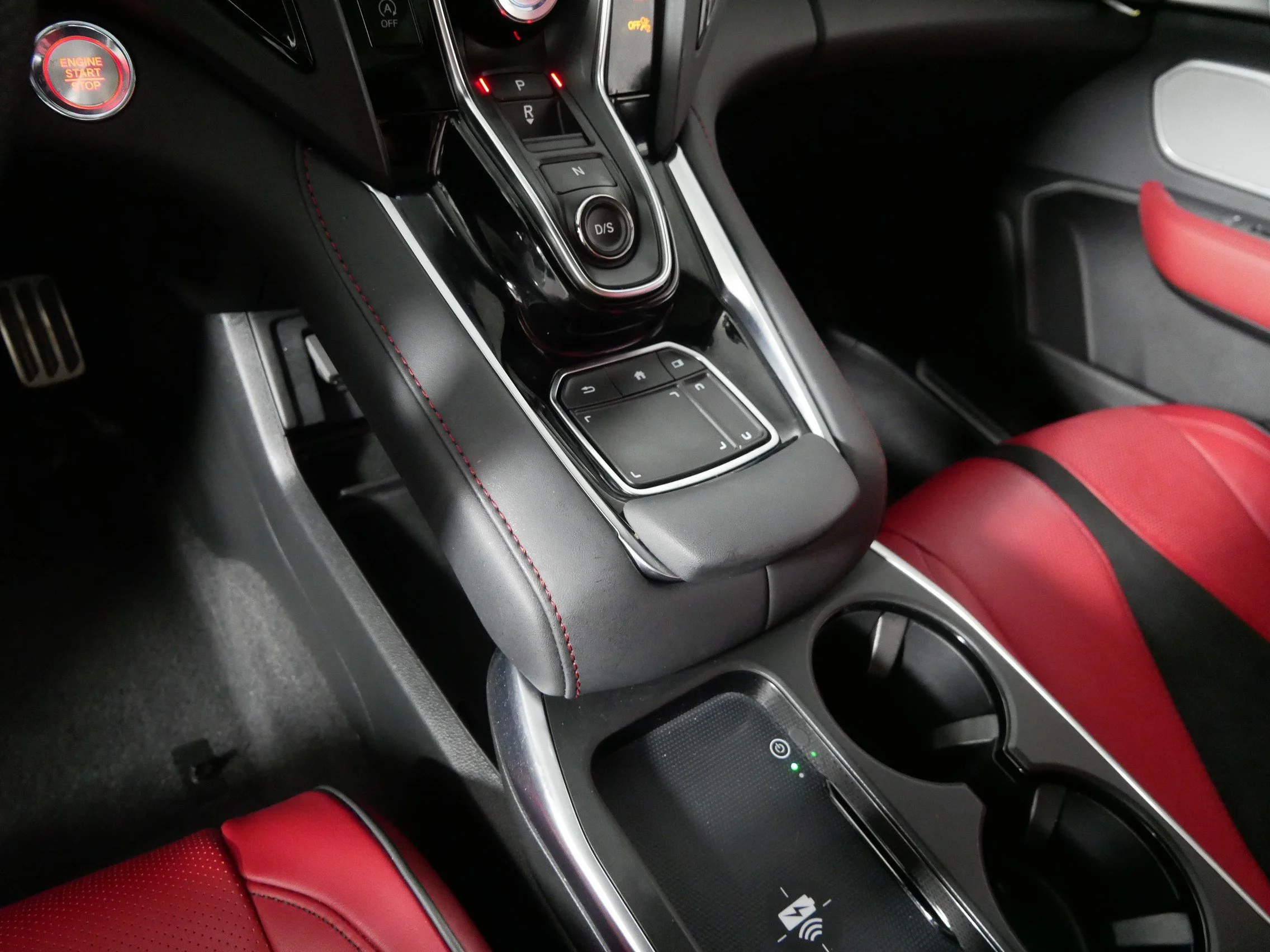 Used 2025 Liquid Carbon Metallic Acura w/A-Spec Package image 24