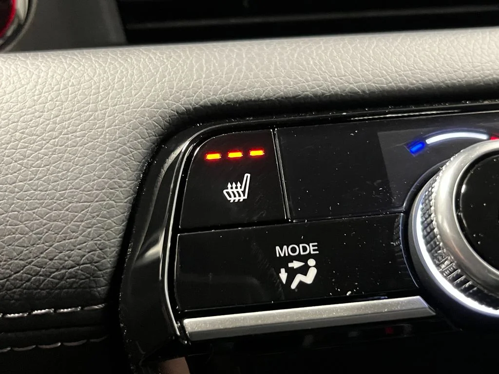 New 2026 Crystal Black Pearl Honda AWD Touring image 17