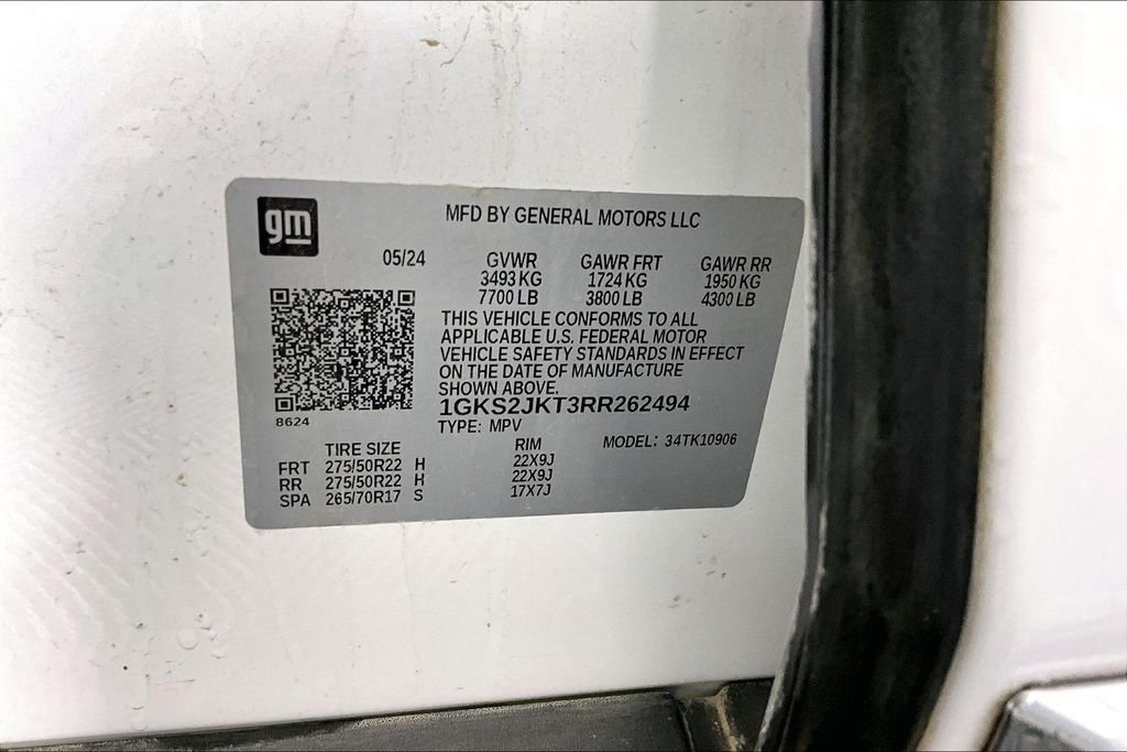 Used 2024 White GMC Denali image 5