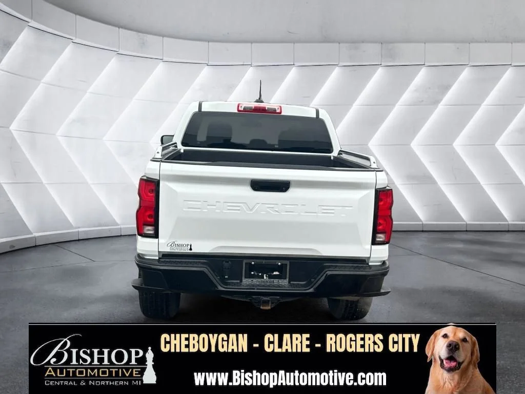 Pre-Owned 2024 Chevrolet Colorado Z71 Crew Cab image 18
