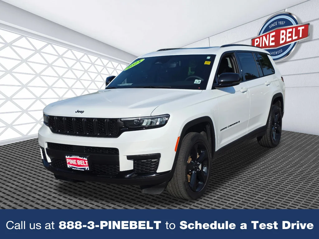 Used 2024 Bright White Clear Coat Jeep Altitude X image 1