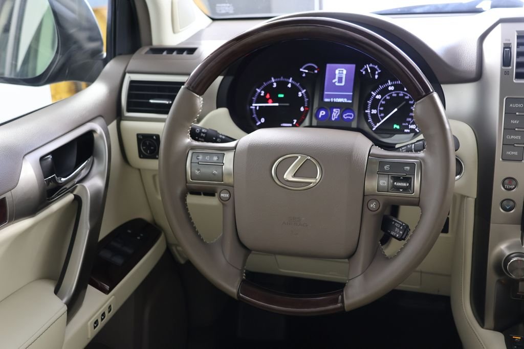 Used 2019 Onyx Black Lexus 460 image 10