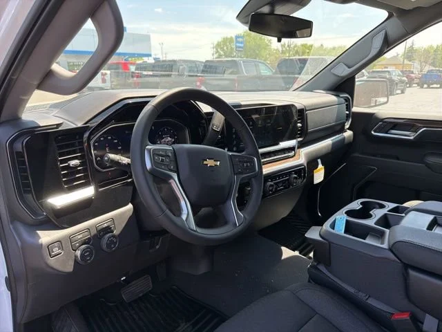 New 2026 Summit White Chevrolet LT (2FL) image 22