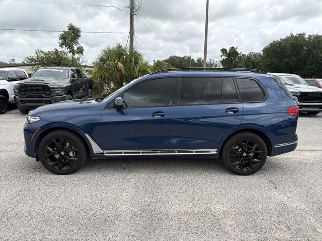 Used 2022 Blue BMW xDrive40i image 7