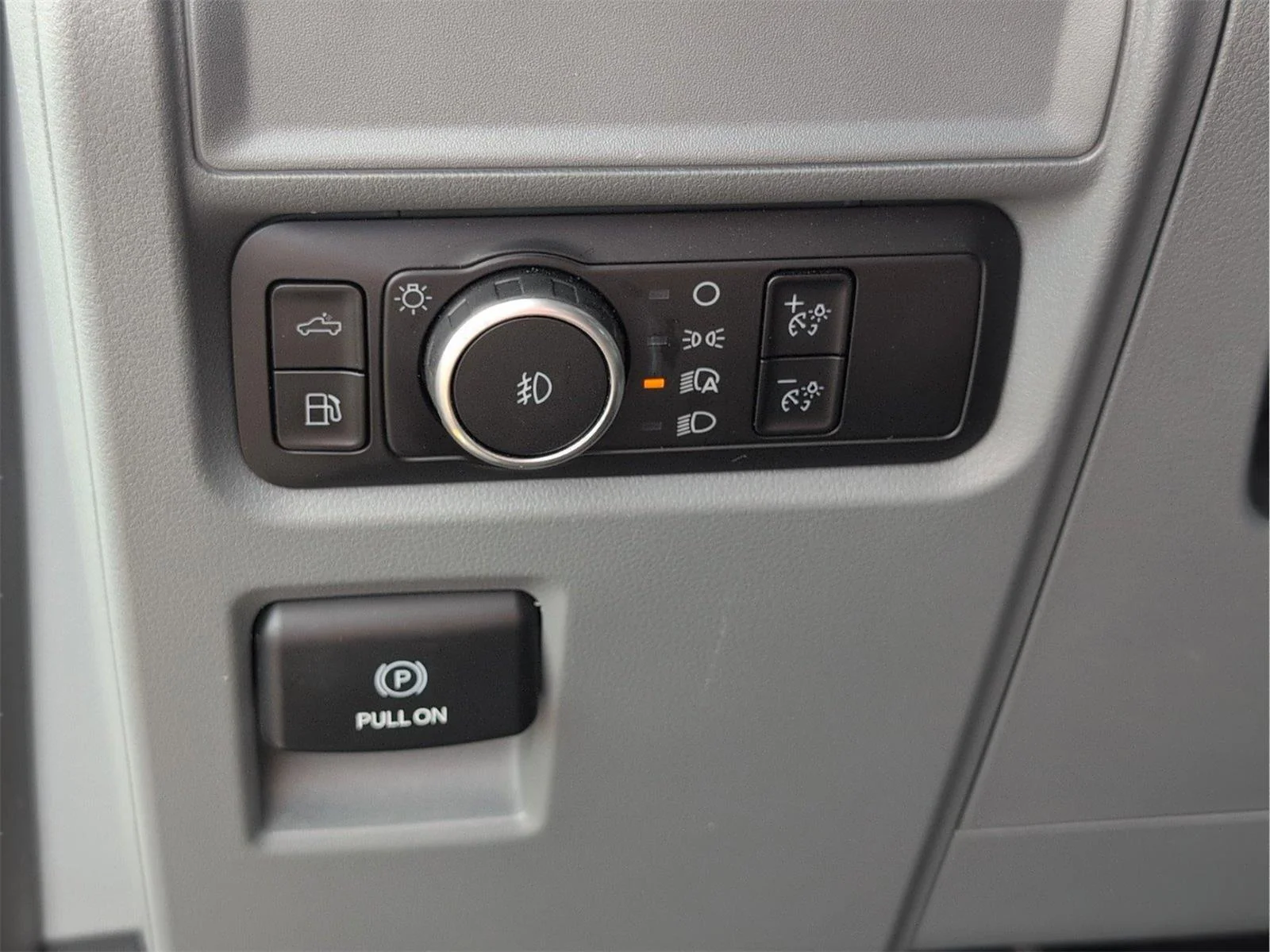 Used 2024 Agate Black Ford XLT image 27
