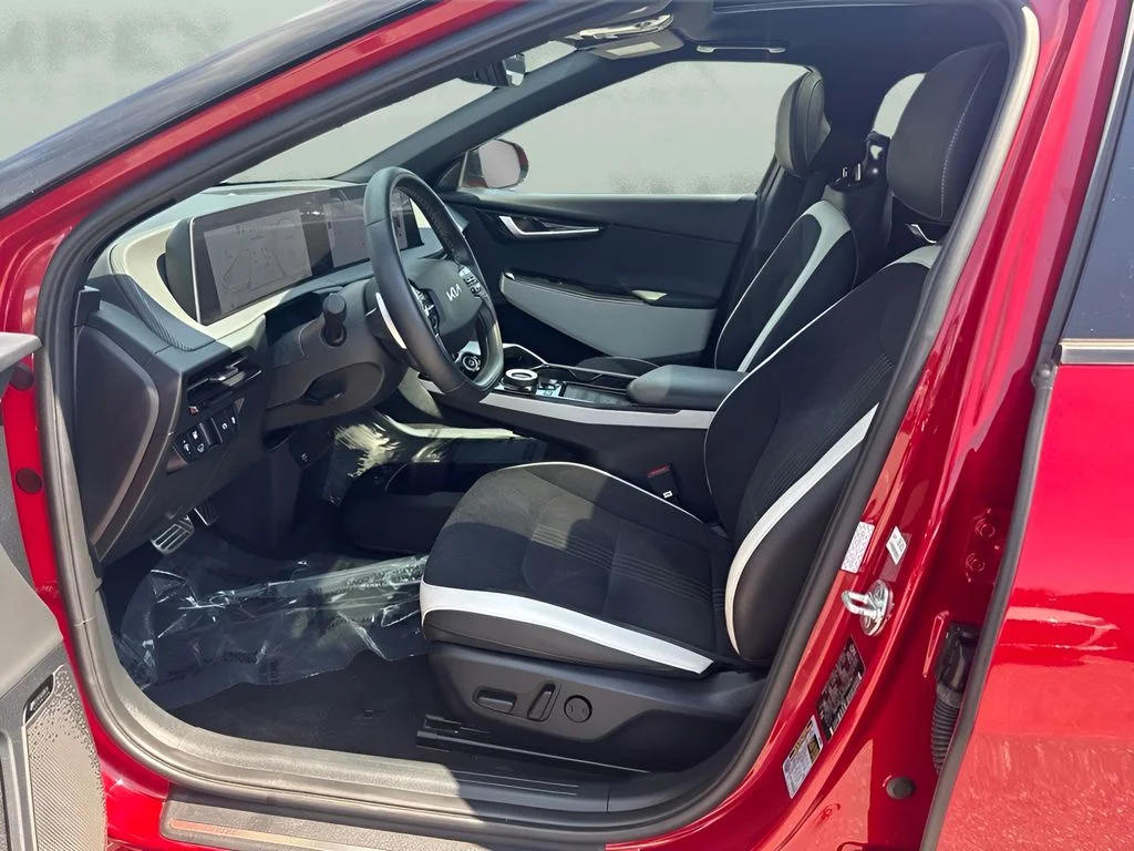 Used 2023 Red Kia GT-Line image 9