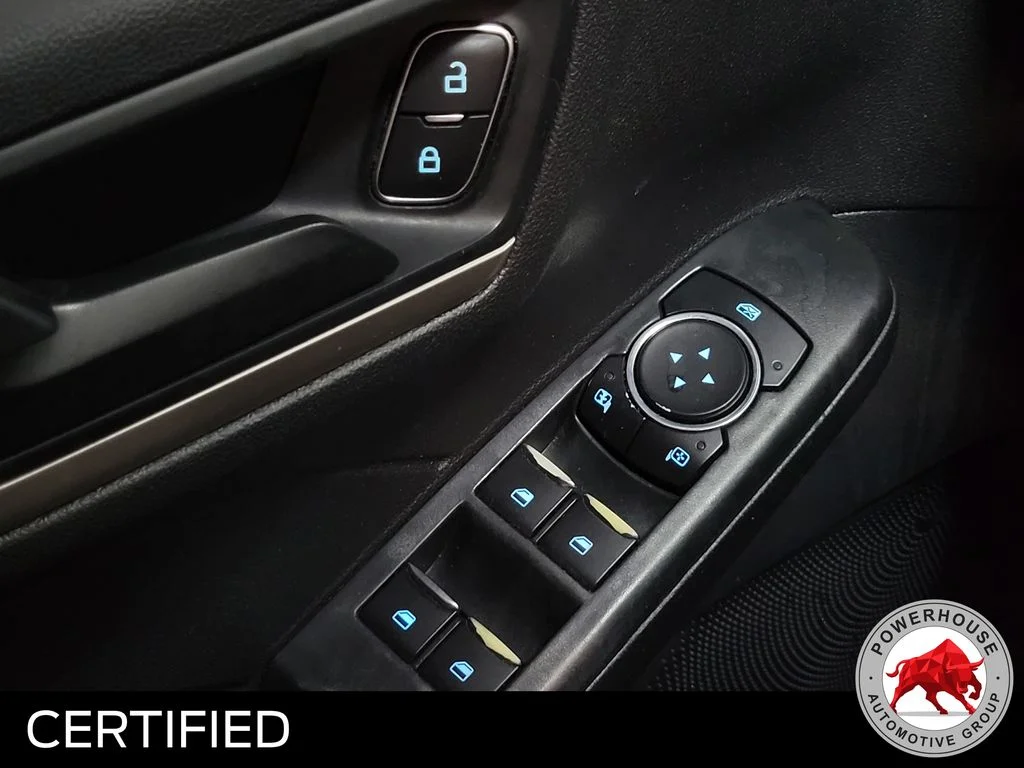 Used 2022 Gray Ford SE image 24